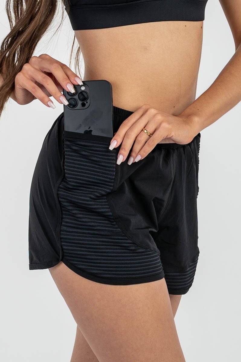 Shorts Sobreposto Fusion Preto